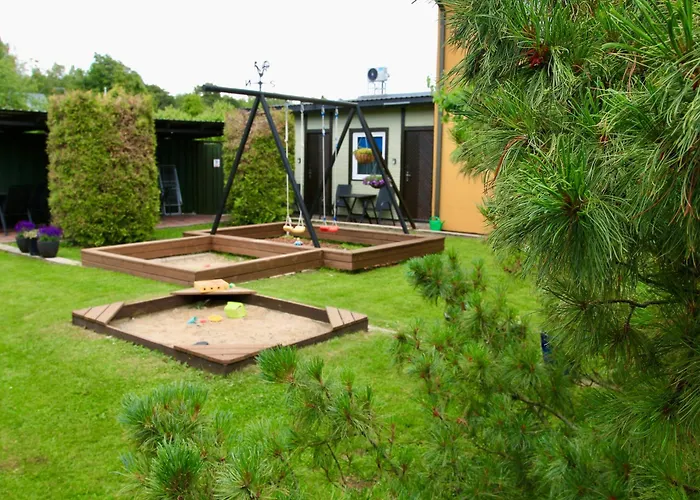 Guest house Manniku 3*